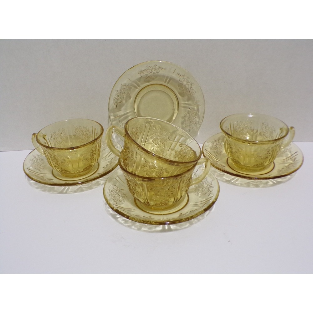 Vintage Federal Sharon Cabbage Rose Depression Yellow Glass Cups & Saucers Set